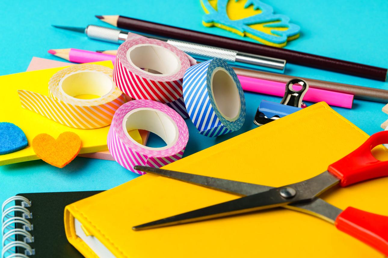 Arts & Crafts Kits