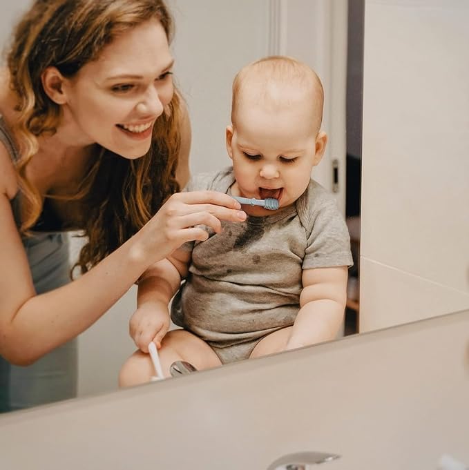 Moonkie Baby Tongue Cleaner, Toddler Toothbrush, Baby Oral Cleaner Newborn Kit for 3 Months+, 2 Pcs (Blue/Mint)