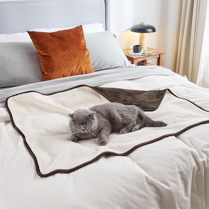 Bedsure Waterproof Dog Blankets - Image 2