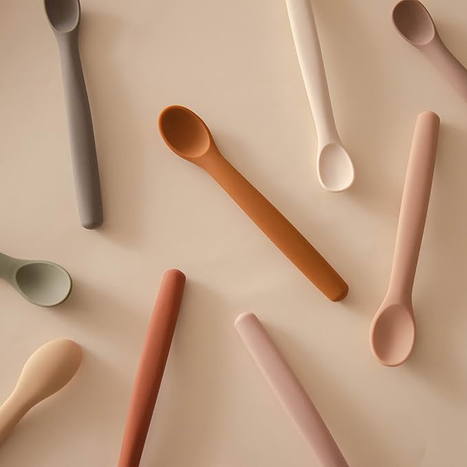 Moonkie Silicone Baby Spoons Set of 4, Two Sizes Feeding Spoon for First Stage 4+ Months, Baby Utensils, Toddler Led Weaning Spoons, Bendable, Chewproof & Boil-proof(Without Case)