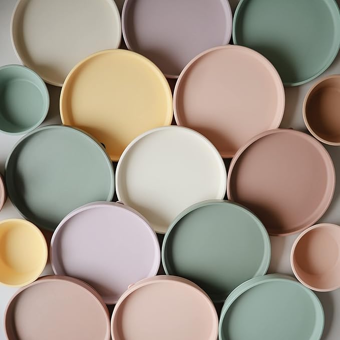 mushie Classic Silicone Suction Plate | BPA-Free Non-Slip Design (Tradewinds)