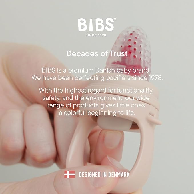 BIBS Baby Feeder with 2 Silicone Nipples, Compatible with Freezer Tray, Easy-Grip, BPA-Free - Ideal for Teething & Self-Feeding, 4+ Months - Blush