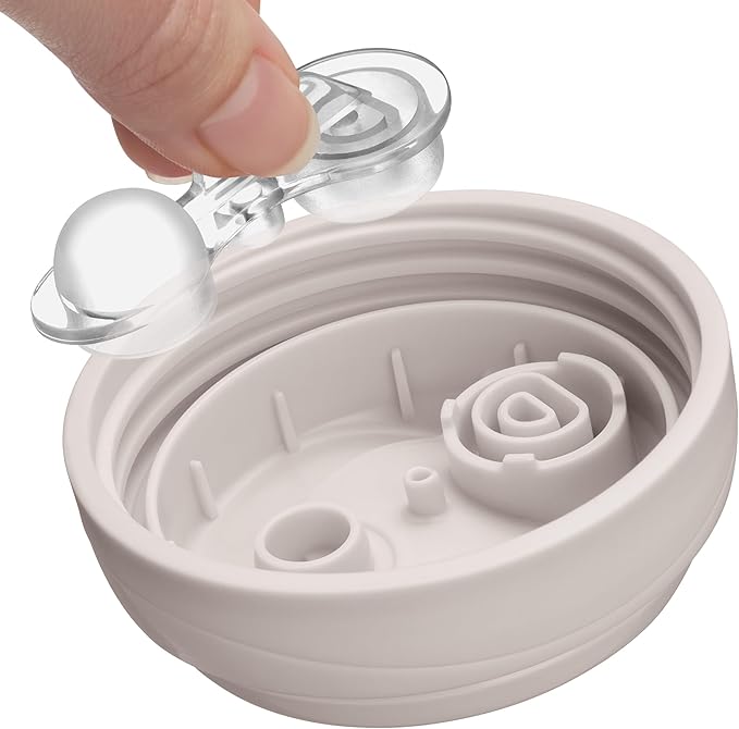 Chicco Semi-Soft Trainer with Bite-Resistant Spout and Spill-Free Lid 7oz. | Removable, Non-Slip Handles | Top-Rack Dishwasher Safe | Easy to Hold Ergonomic Indents | Sage | 6+ months