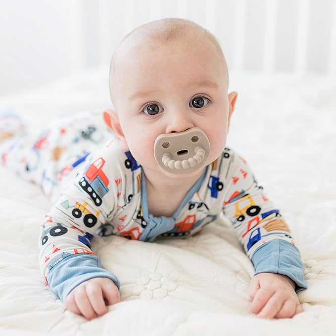 Ryan & Rose Cutie PAT Silicone Pacifier Teether (Starter Kit, Neutral)