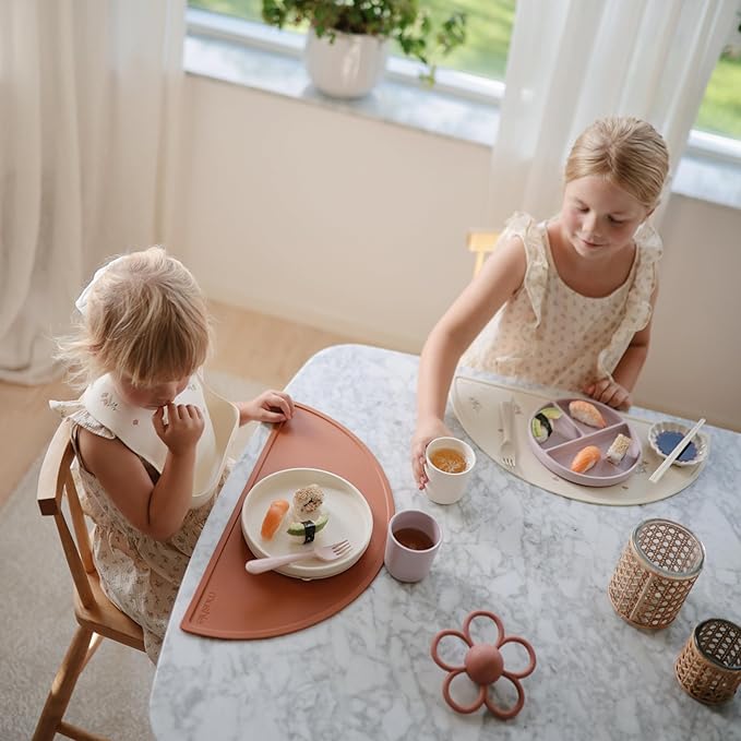 mushie Silicone Suction Plate | BPA-Free Non-Slip Design (Shifting Sand)