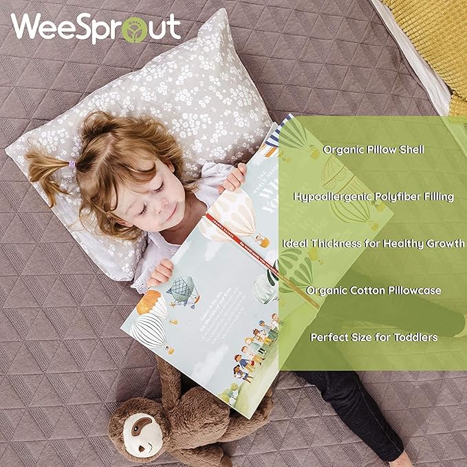 WeeSprout Toddler Polyester Organic Cotton Shell and Pillowcases, Small Kids Pillow, Soft and Supportive Polyfiber Filling, Machine Washable, 18 x 13 x 3 (Safari Print + Safari Print, 3 Piece Set)