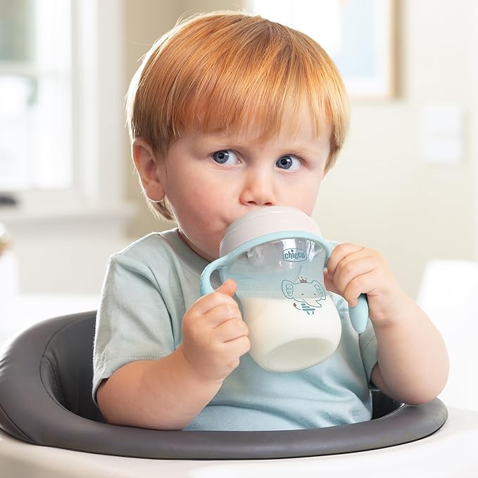 Chicco Semi-Soft Trainer with Bite-Resistant Spout and Spill-Free Lid 7oz. | Removable, Non-Slip Handles | Top-Rack Dishwasher Safe | Easy to Hold Ergonomic Indents | Sage | 6+ months (Pack of 2)