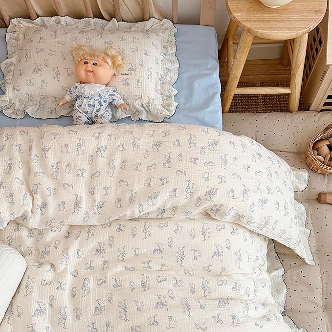 AOJIM Cotton Muslin Kids Pillowcase with Cute Cat Patterns, Super Soft Crib Nursery Pillowcase 1PC for Boys Girls, Ruffled Edges Toddler Bedding for Room Decor, Machine Washable, 26x20 Inches